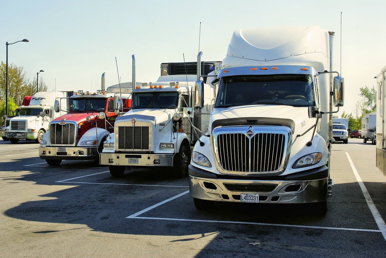 canada, trucks, truck-784392.jpg